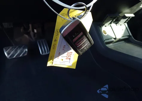 2020 Acura Rdx A-Spec Package z USA, uszkodzony, nr VIN 5J8TC1H62LL003361